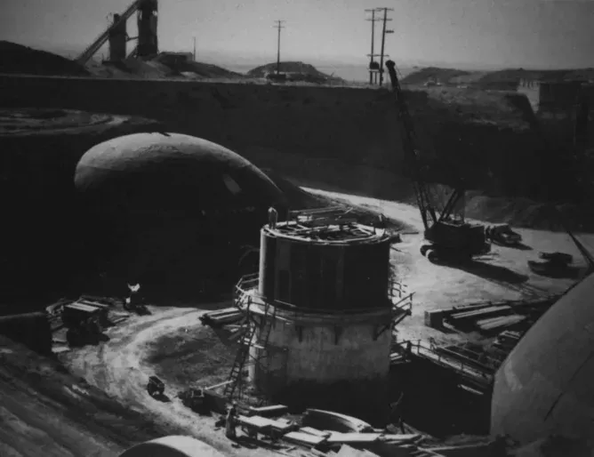 Archival construction of a dome structure